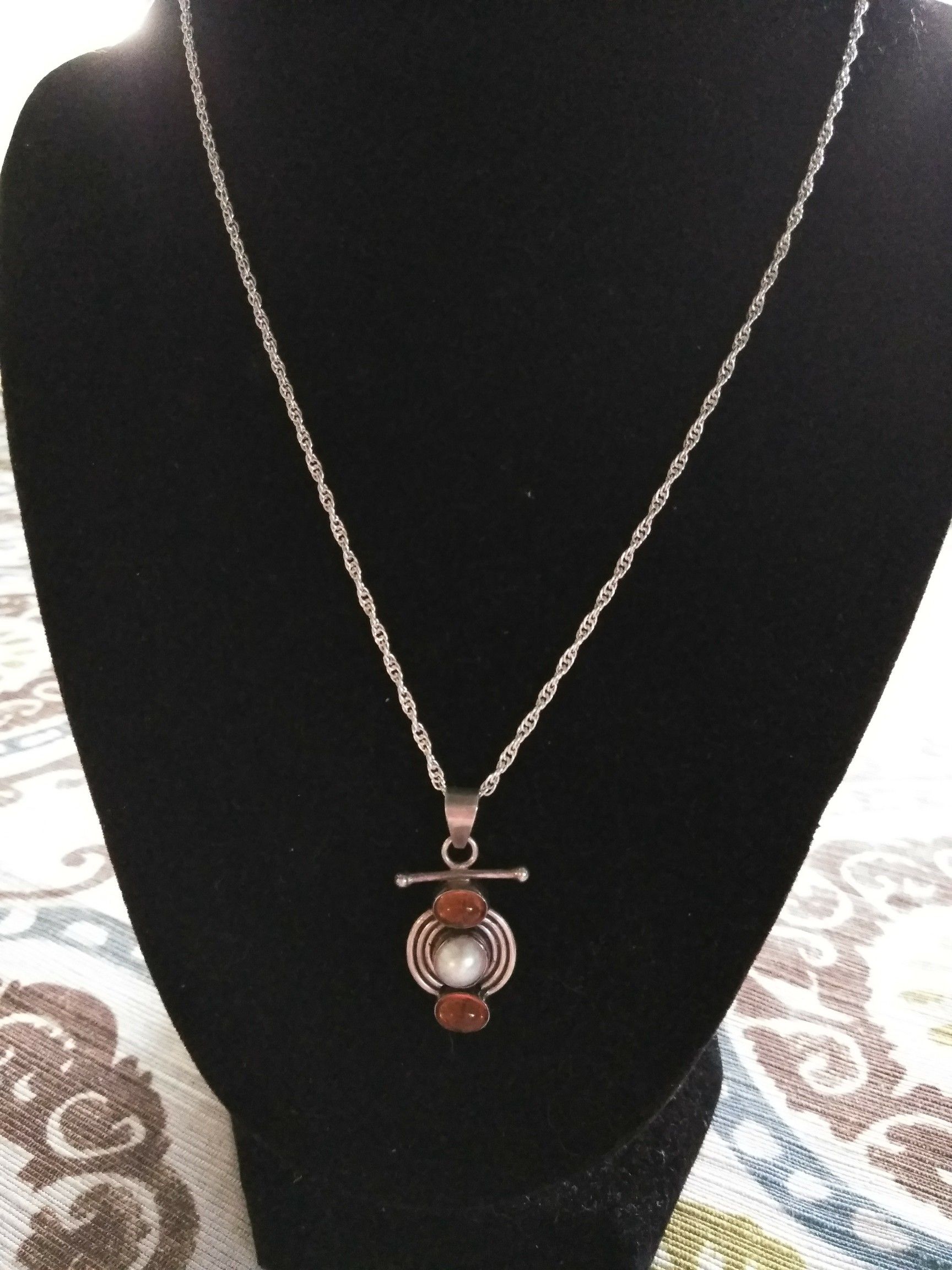 Silver Necklace and Pendant