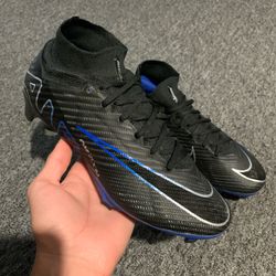 Nike mecrurial elite cleats