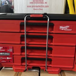 Milwaukee Packout 4 Drawer Tool Box Tool Only