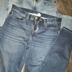 Mens Jeans size 32x32 - 2 pairs