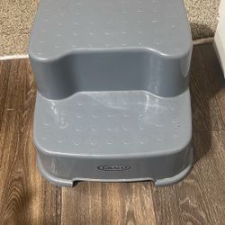 Step stool