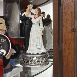Phantom Of The Opera 25 Anniversary Music Figurine 