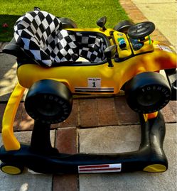 Baby walker for sale, Pick up in Reseda, CA