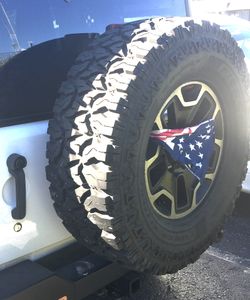 NEW Fierce Attitude M/T 35x12.50R17 on Rubicon rim