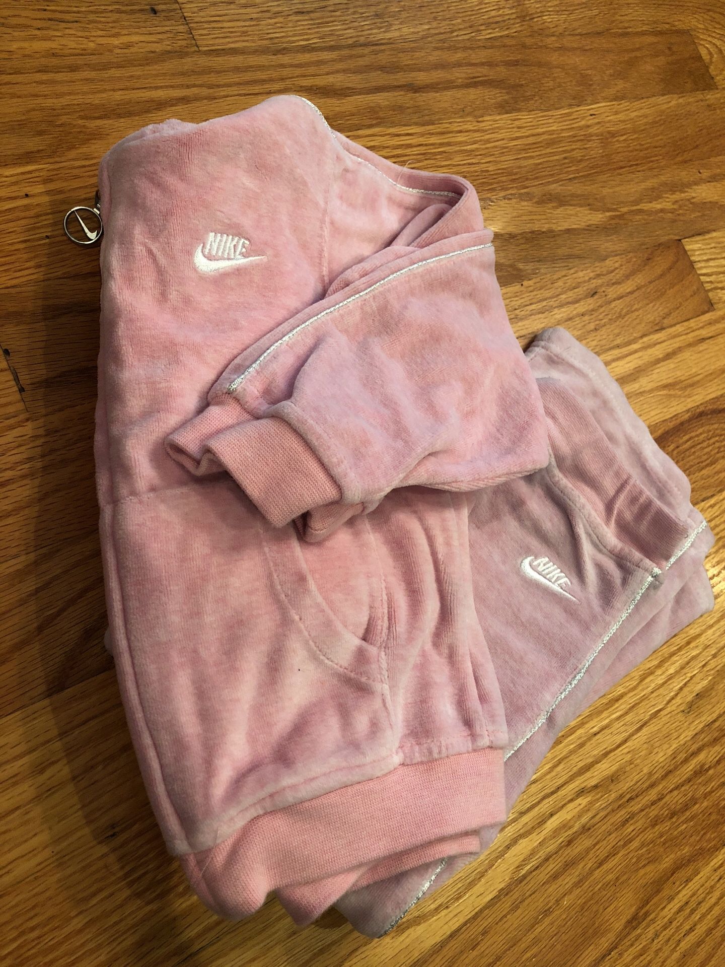 4t nike sweatsuit hotsell