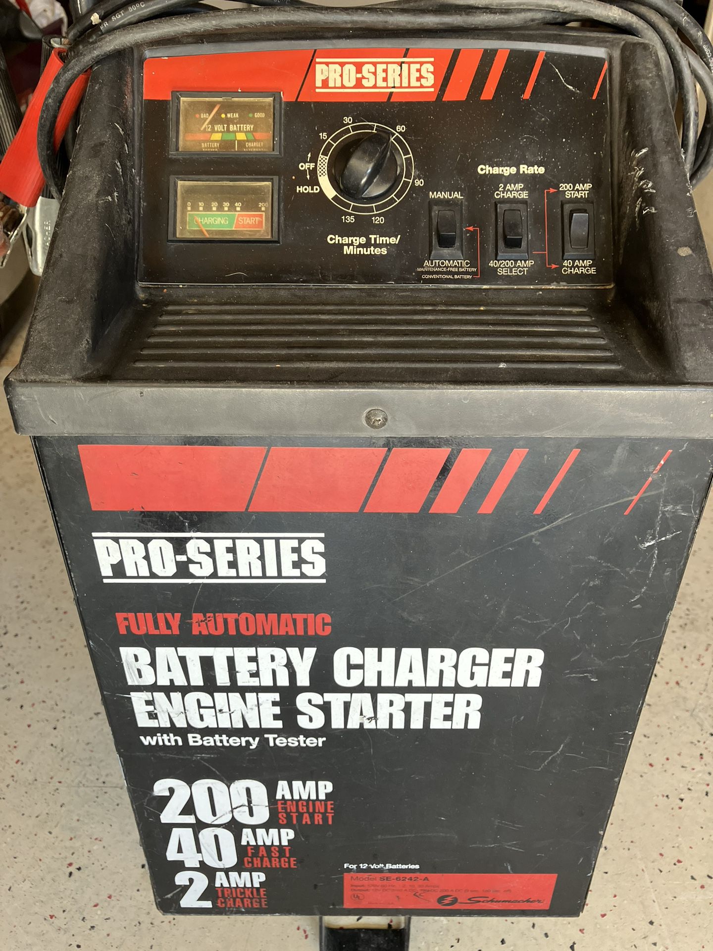 ProSeries Schumacher 200amp  Battery Charger, Starter 