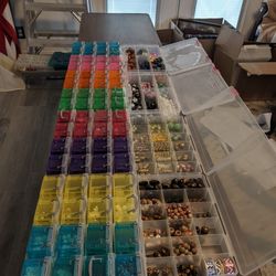 All Kinds Of Beautiful Beads 8 Containers.