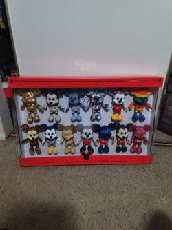 2020 Disney year of the mouse special edition collector plush