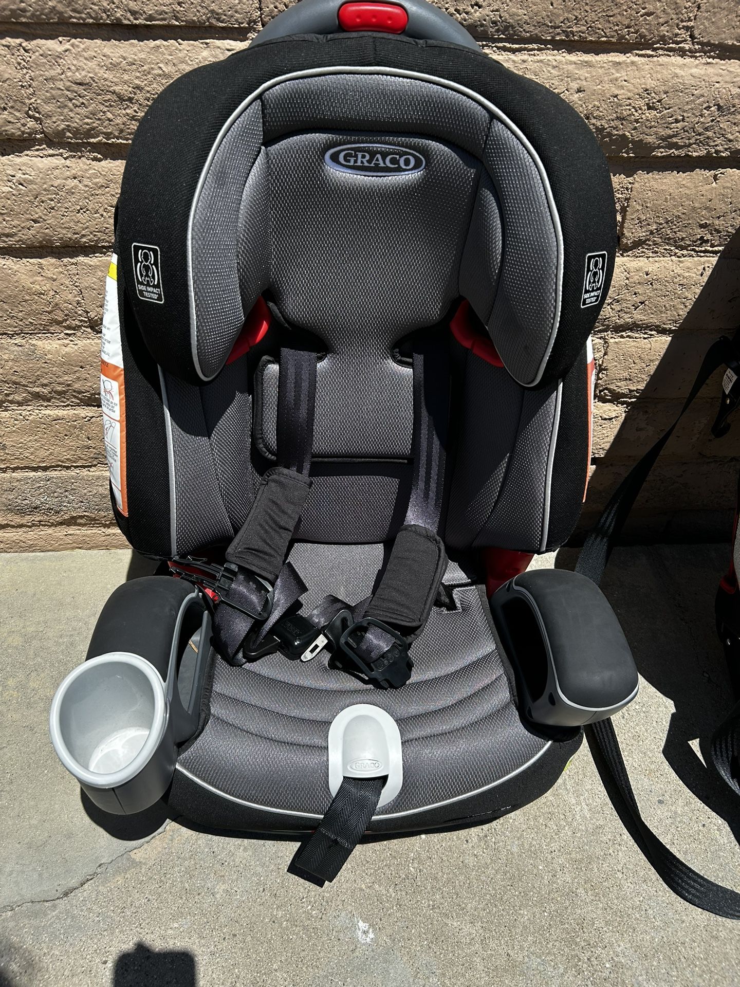 2 Brand New Car Seats. Diono And graco