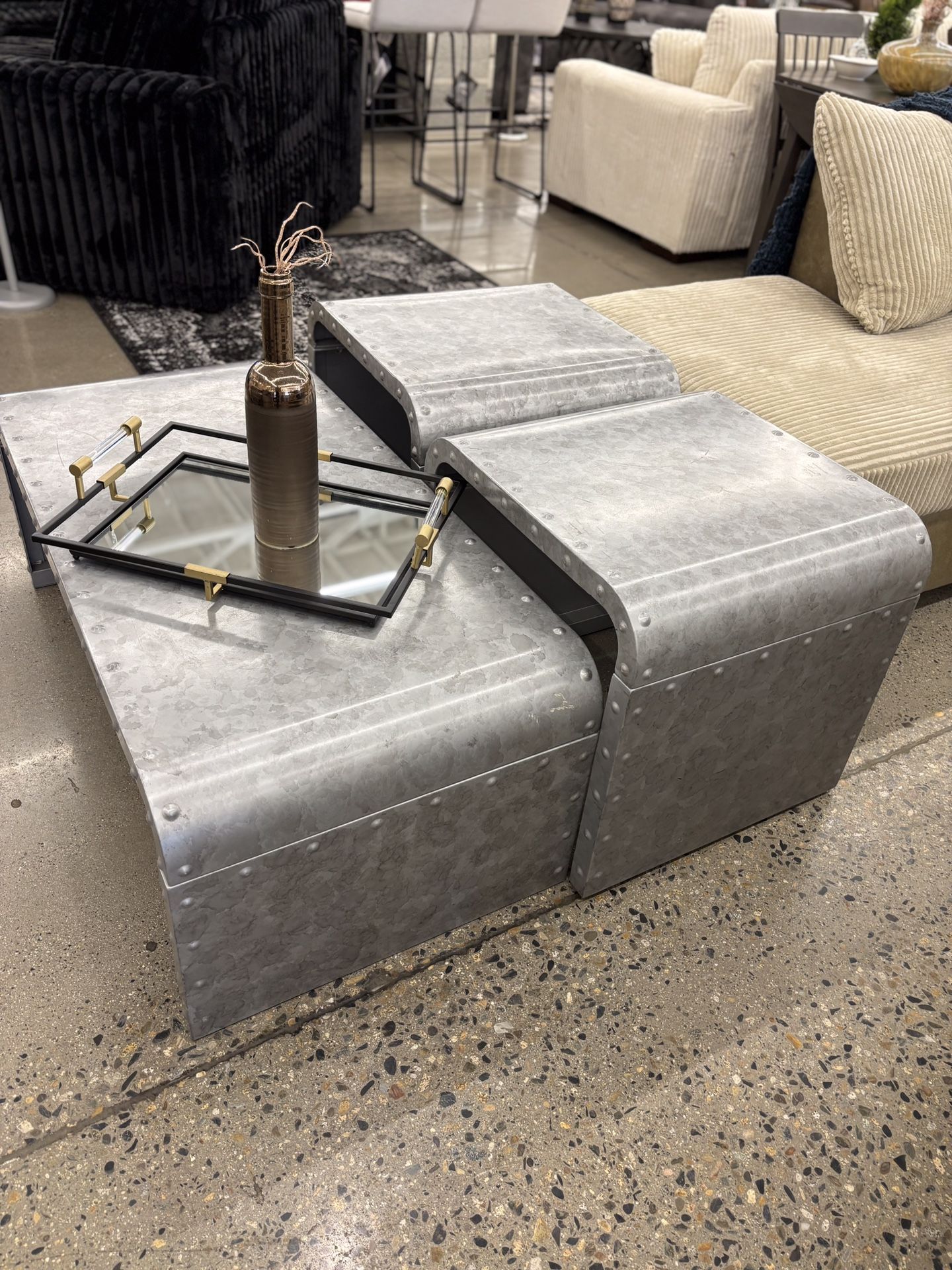 Beautiful Coffee Table Set
