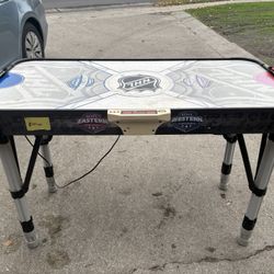 Air Hockey Table