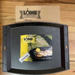 Dutch Oven and Griddle- Lodge Cast Iron 5qt Dutch Oven And Griddle