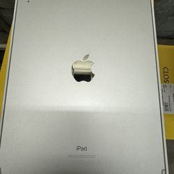 Apple iPad 10th Gen. 64GB, Wi-Fi + 5G (Unlocked), 10.9in - Silver
