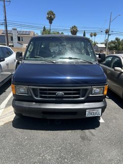 2003 Ford E-150