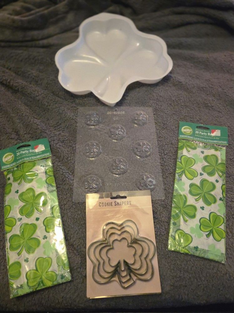 ST PATRICK'S DAY PARTY ITEMS - (1) CAKE MOLD + (7) CANDY MOLDS + (2) BAGS CANDY MELTS (2) 20PC PARTY BAGS (1) 4PC COOKIE CUTTERS