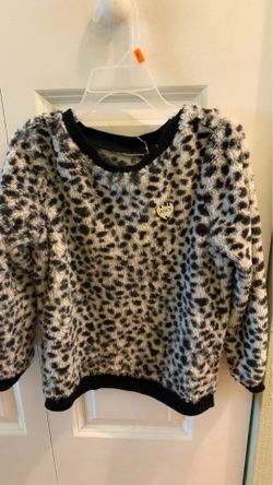 Girls sweater