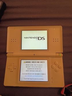 Nintendo dslite white with charger