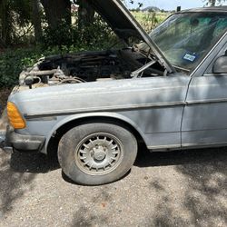 1984 Mercedes 300d