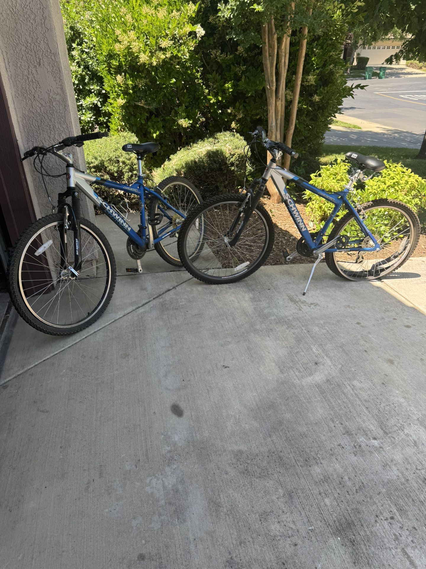Multiple Mountain Bikes- Schwinn