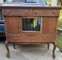 Old / Antique Oak Dresser