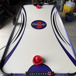 Air Hockey Table