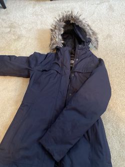 XS women’s Northface jacket