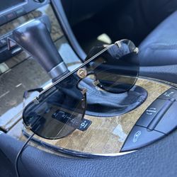 Men’s Versace Sun Glasses Like New 