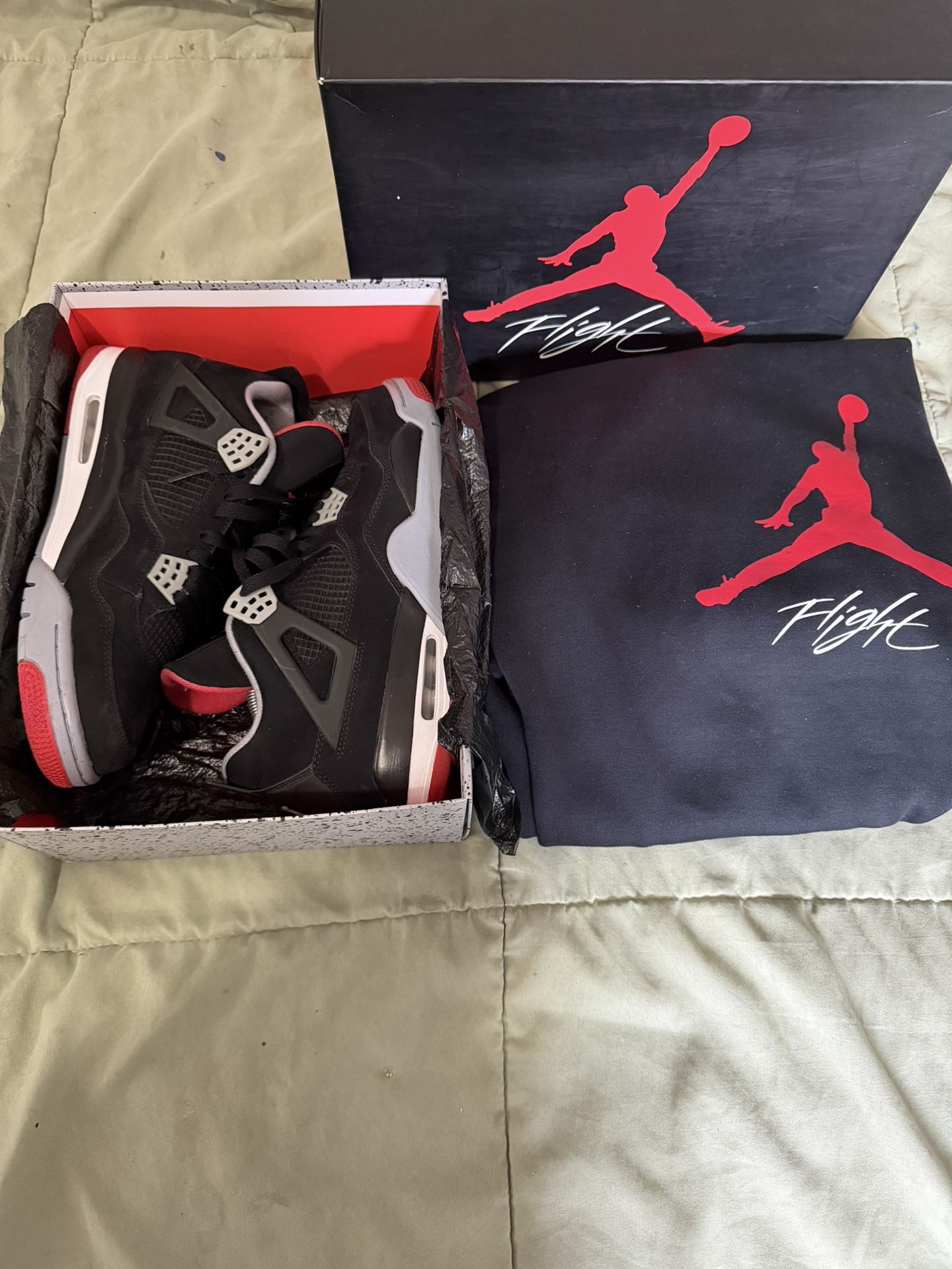 Jordan Retro 4s Still Very Clean Size 10.5