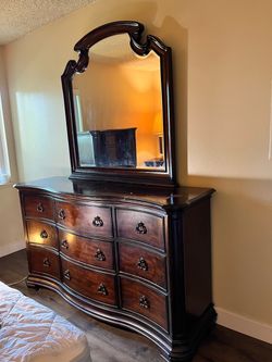 Full vintage bedroom set 250