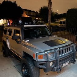 Hummer H3 2012 