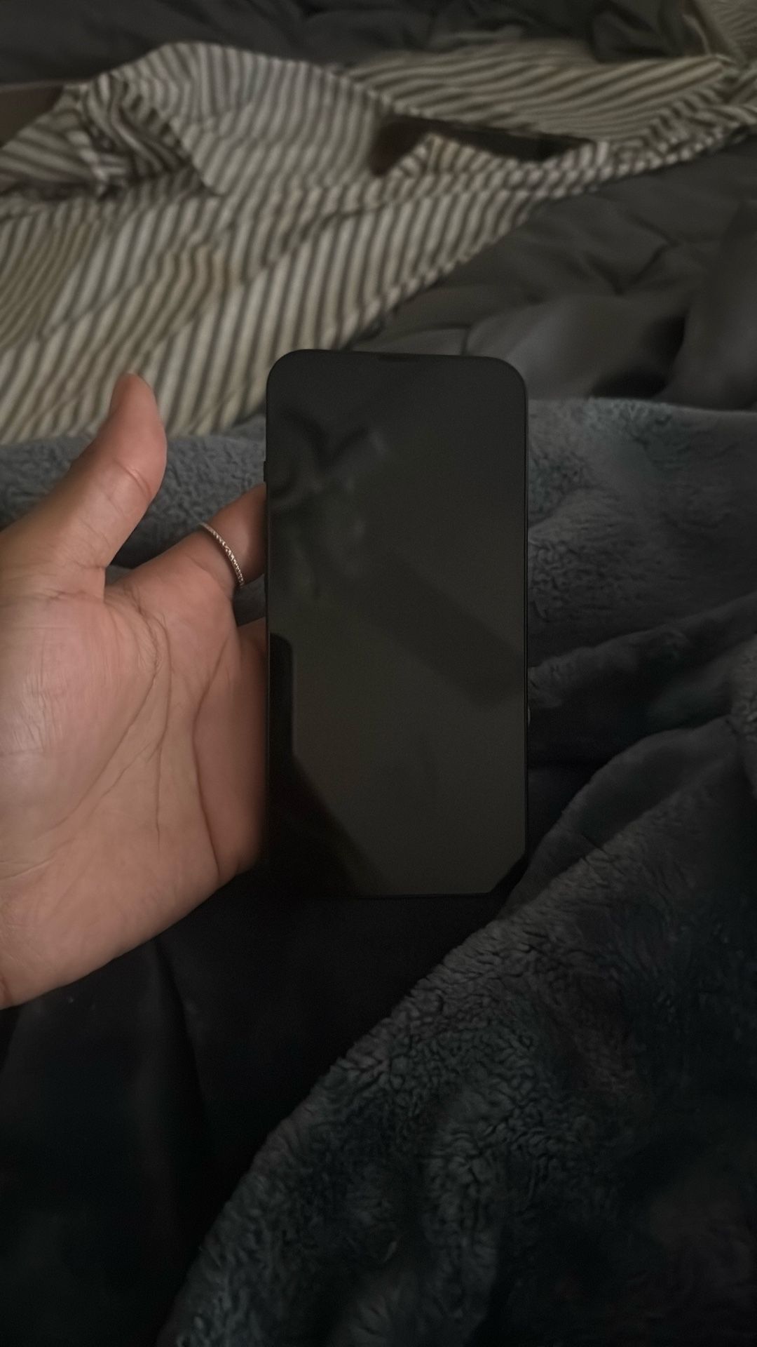black IPhone 13 