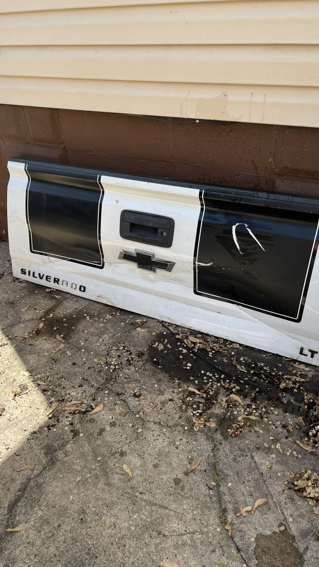 rear tail gate 2008 chevy silverado