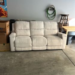 White 3 Seat Recliner