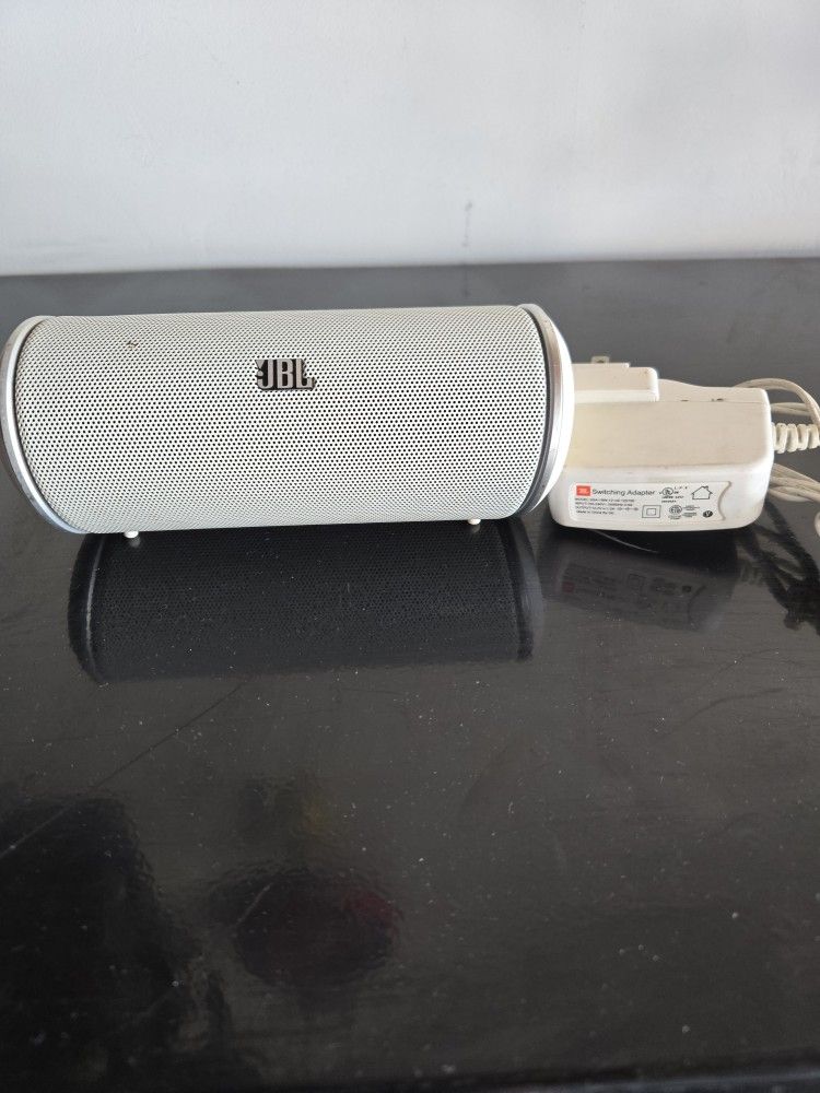 JBL Flip Speaker