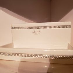 Bathroom Set White And Crystals