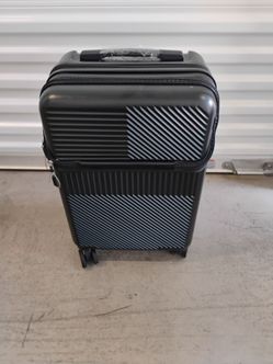 Carry on Luggage with Laptop Compartment, USB Port and cup holder.