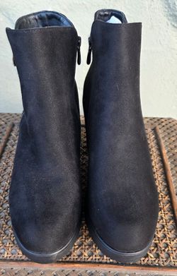 *Brand New* Dream Pairs Womens Black Fayx Suede Platform Chunky Block Heel Ankle Boots Booties sz 9