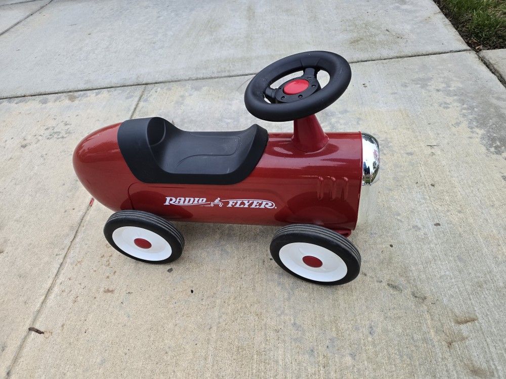 Radio Flyer Toddler Ride On Toy