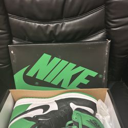 Jordan 1 Lucky green 