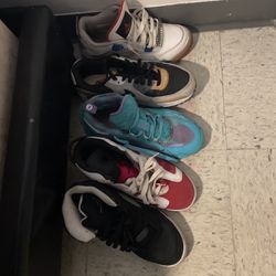 Used Shoes in good condition ( Jordans/Nike/Basketball shoes)