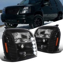 2007-2014 GMC Yukon Denali Black Projector Headlights