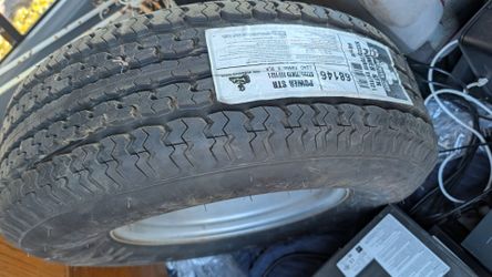 1) never used ST225/75R15 tire on 6 lug 15" wheel trailer rim 225 75 15 Hercules power str