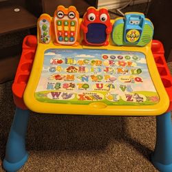 VTech Touch And Play Activity Desk