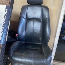 Infiniti G35 Driver Side Seat