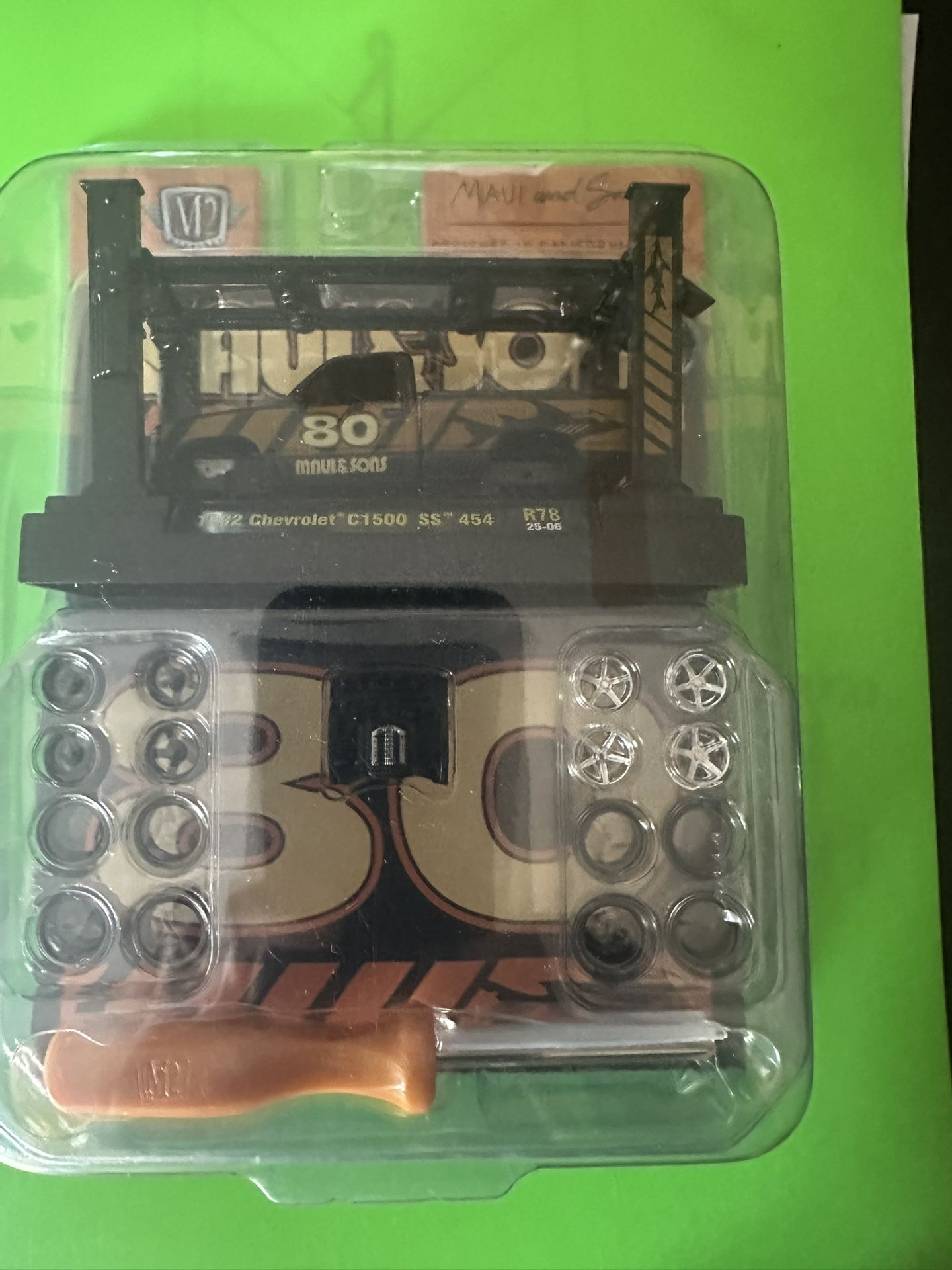 Hot Wheels , M2 , Match Box