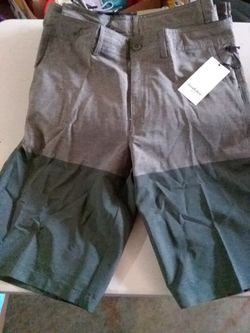 Goodfellow HYBRID shorts $15ea sizes on pictures p/u/Fontana chk other OFFERS