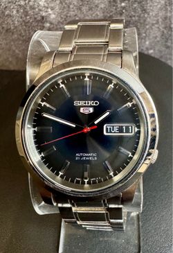 Seiko 5 Automatic 7S26-02J0 21 Jewels Black Dial Day/Date Stainless Steel