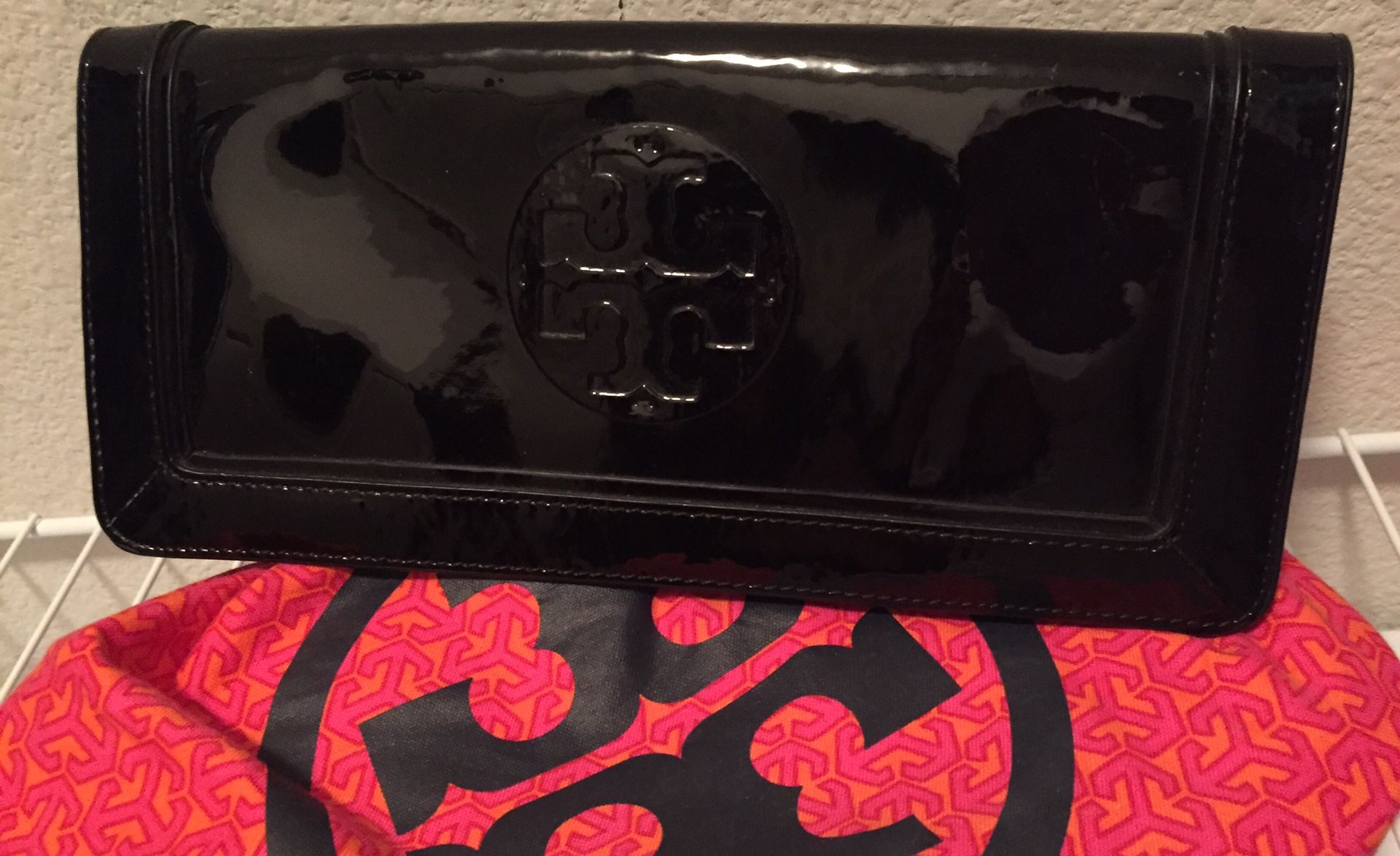 Tory Burch clutch Wallet womens