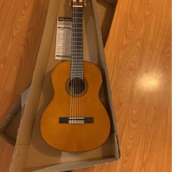 GUTAIR Yamaha CGS 1/2 SIZE CLSC NAT 