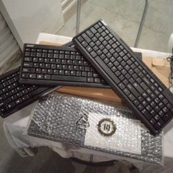Four (4) One (1) Brand New Acer keyboards Maybe Used For A Month Like NEW Computer